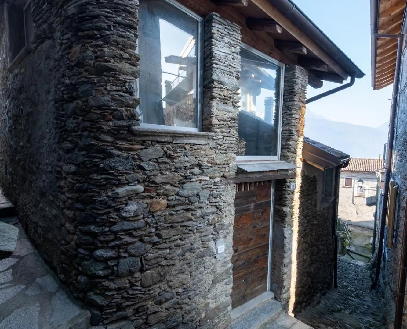 Apartment Casa Sorel Attico Lago & Pool Pianello Del Lario Italien